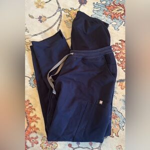 Medium Figs Maternity Yola Scrub Pants